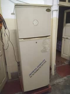 ideal refrigerator Fridge for sale. whats app: 03329064473