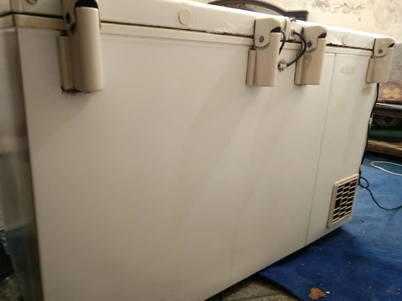 Waves Deep Freezer Double Door Slightly Used For Sale 2