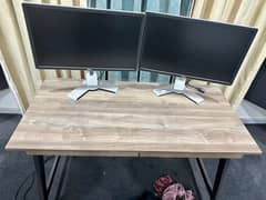 computer table and speaker pannel