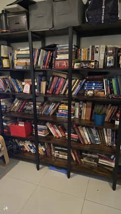Books Shelves