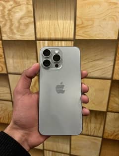 Iphone 15 pro max Natural Titanium 256GB JV