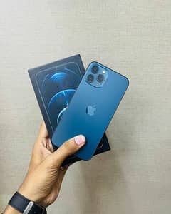 IPHONE 12 PRO MAX 256 BLUE 9/10 ALMOST WITH BOX 79 HEALTH WATER PACK