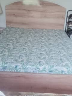 Brand new Bed set with workstation and side tables for sale