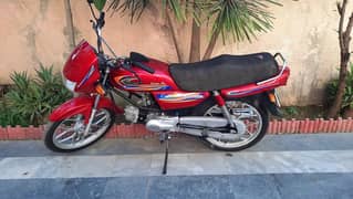 UNITED 100cc 2024 model . Islamabad register excellent condictionn.