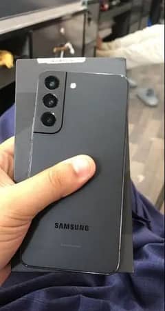Samsung S22 8/256