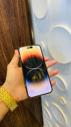 Apple Iphone 14 Pro Max with 100% BH & Box