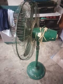 pedestal fan for sale condition 10/10