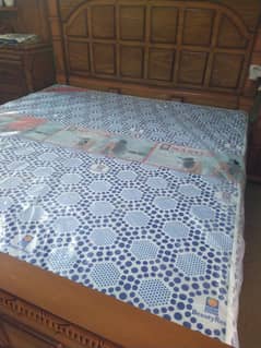 King Size bed with Mattress