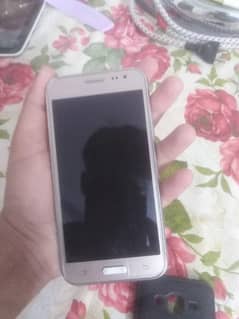 Samsung galaxy j2