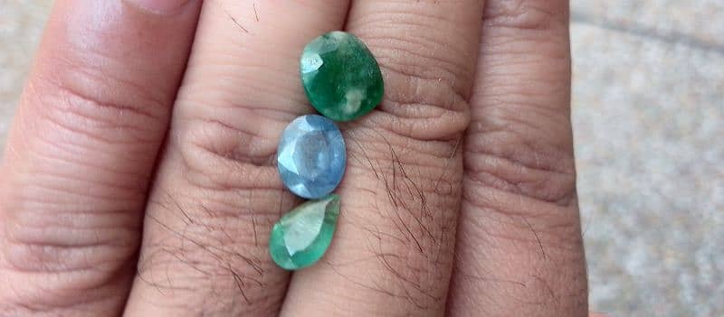 gemstone marjaan ki ring chandi mein bani hai 13