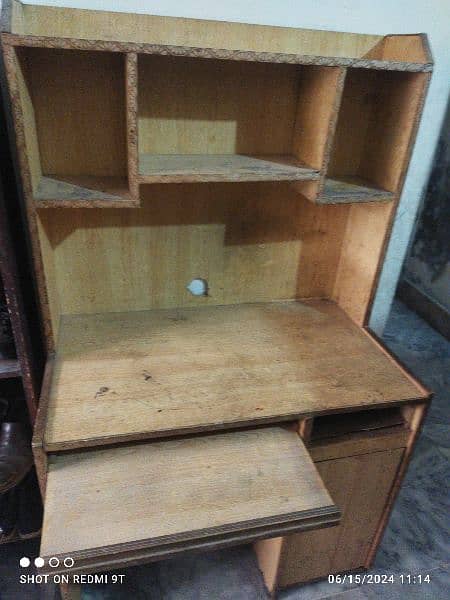 computer table 1