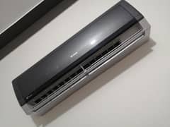 ac for sale GREE acc 3 years use ac home use urgent sale ac