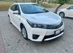Toyota Corolla Altis 2015, White color Islamabad Number, only whatsapp