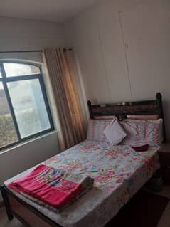 Furnish room available in G11/3 pha for lady only