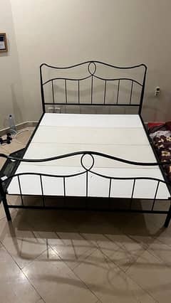 English Iron Bed (Imported)