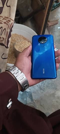 Tecno spark 6 4/64 sell and exchange