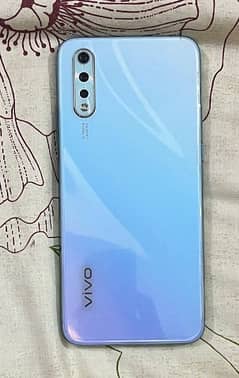 Vivo S1 4/128 10/10 || Box and charger || Genuine condition