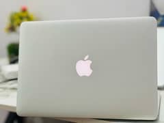 MacBook 2015 13” 8/512