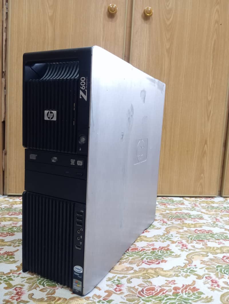 HP z600 Workstation | Best for Rendering, Gaming - Intel Xeon 3