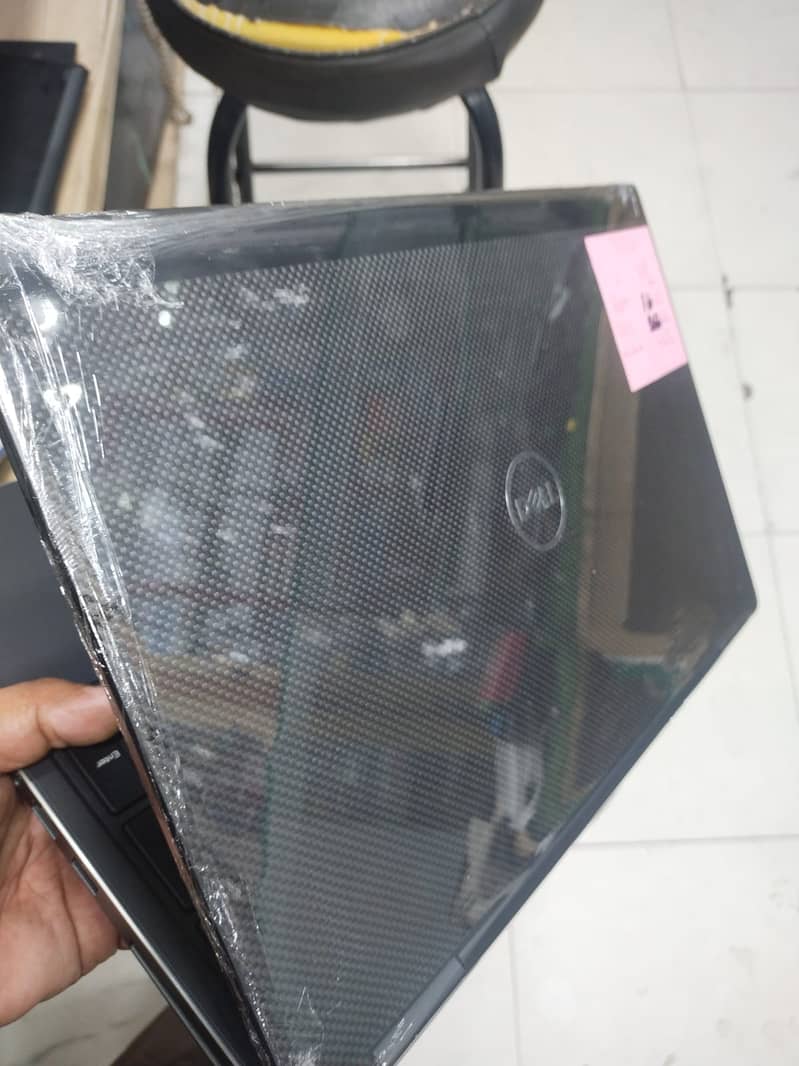 DELL PRECISION 7530 I7 8TH 16GB RAM 256SSD 4GB GRAPHIC CARD 15.6 7