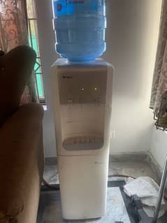 Gree Water Dispenser