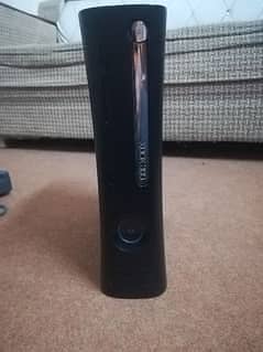 XBOX 360 CONSOLE 100 GAMES PRE-INSTALLED