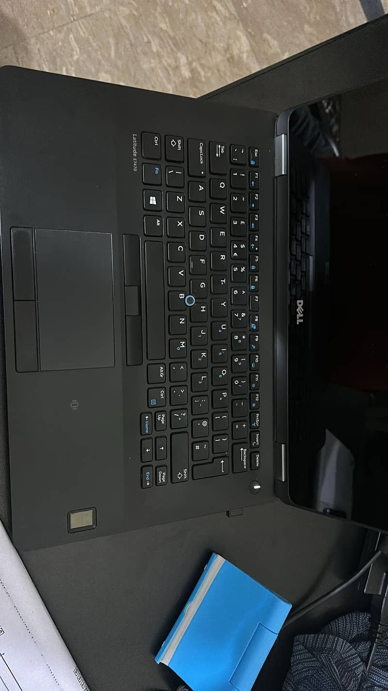 Urgent Sale Laptop Dell Latitude E7470 2