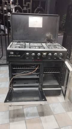 Cooking Range with Griller and Oven