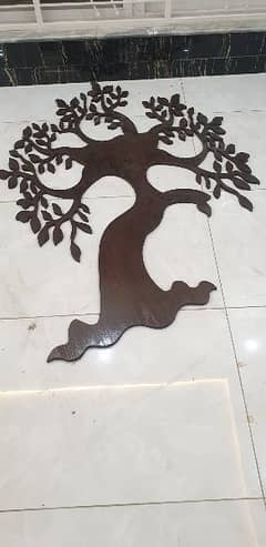 Wooden tree Made with CNC Machine Brand new and Polished