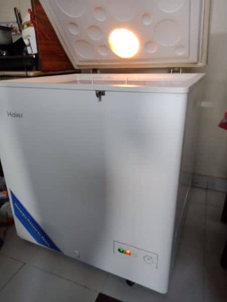 Haier Single Door Chest Deep Freezer Model (HDF-245SD) 6