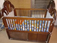 Baby cot (0302 4766337)