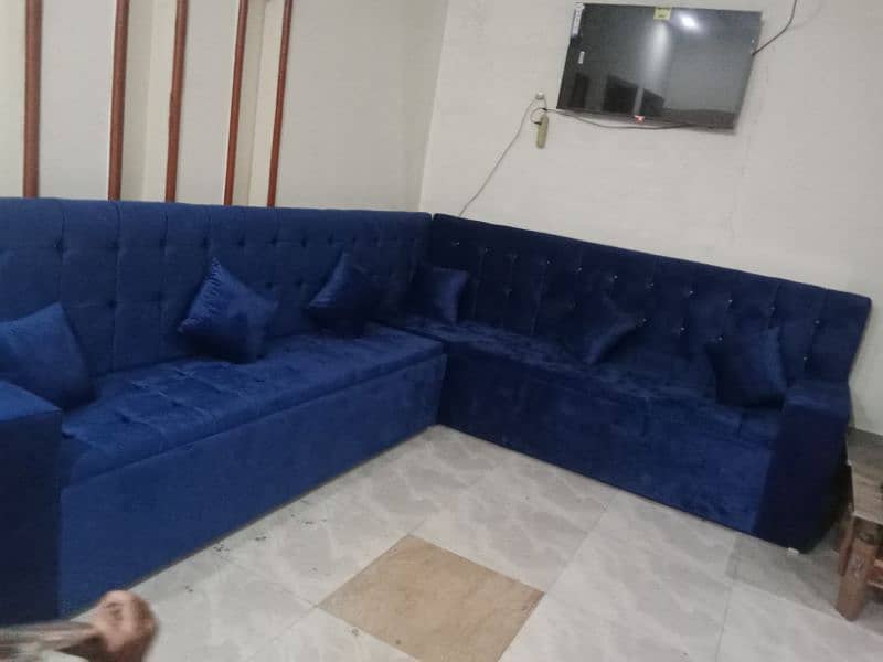 8 seater L shape sofa for sale 0