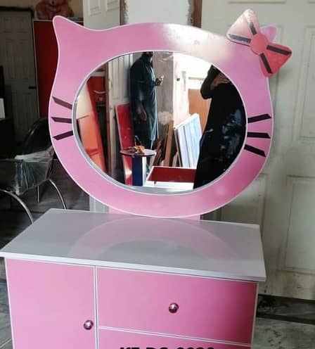 kids dressing Table | Baby dressing with mirror | Kids catty mirror 1