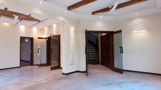 1 Kanal Full House For Rent In DHA Phase 5