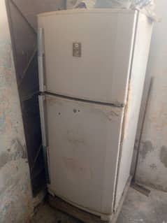 RefrigeratoR Dawalnce 03252824019