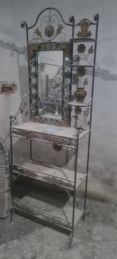 iron Dressing table