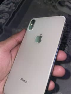 iPhone Xs max 64 GB  non pta JV waterpack  in 9/10 condition