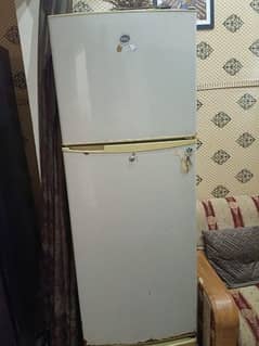 pell midum size frige all ok good cooling no work requaird 03007295298