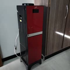 water dispenser in good condition