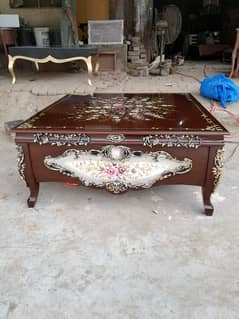 Hand Painted Center Table, Beautiful Tables