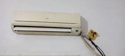 Haier 1 ton split Ac in used condition