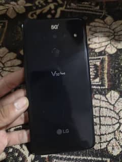 LG V thinQ 50 gaming device
