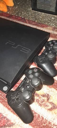 PS3 jail break with 2 controller 8 games installed