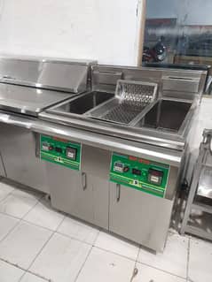 16*16Ltr With Sizzling Double Fryer New Available/pizza oven/hotplate
