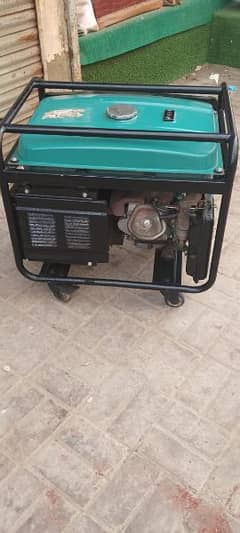 6.5 kV  Jasco branded generator self start  work on the gas and petrol