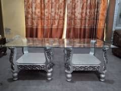 2 small Tables