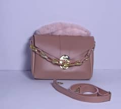 Glamourous Aura Handbag