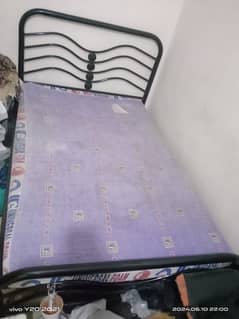 selling a bed with mattress