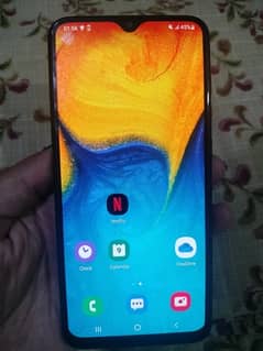 Samsung a20 ‘mobile for sale set aur dabba hai