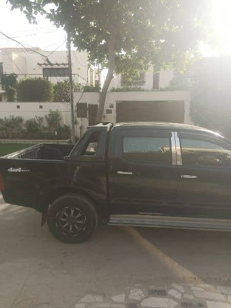 Toyota Hilux 2005 7